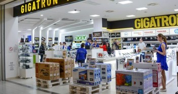 Gigatron katalog računarske opreme, software-a, fotoaparata, telefona… Gigatron